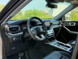 Used 2022 Ford Explorer XLT w/ Equipment Group 202A image 3
