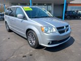 Used 2017 Dodge Grand Caravan SXT image 4