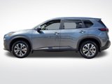 Used 2023 Nissan Rogue SV image 3
