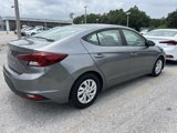 Used 2019 Hyundai Elantra SE image 3