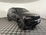 Used 2019 Jeep Grand Cherokee Laredo image 5