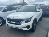 Used 2021 Kia Seltos EX image 3