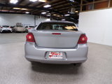 Used 2013 Dodge Avenger SE image 4