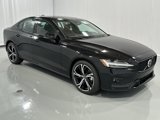 New 2024 Volvo S60 B5 Plus w/ Climate Package image 4