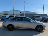 Used 2023 Hyundai Elantra SEL image 2