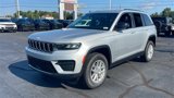 New 2025 Jeep Grand Cherokee Laredo X image 3