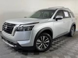 Used 2024 Nissan Pathfinder SL image 1