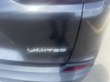 Used 2019 Jeep Cherokee Limited w/ Luxury Group image 4