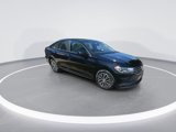 Used 2019 Volkswagen Jetta SE image 2