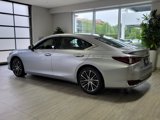 Used 2023 Lexus ES 300h w/ Premium Package image 3