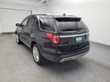 Used 2016 Ford Explorer XLT w/ Equipment Group 202A image 5