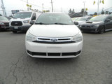 Used 2011 Ford Focus SE image 2