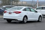 Used 2017 Hyundai Sonata SE image 4