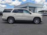 Used 2021 Cadillac Escalade Premium Luxury Platinum image 3