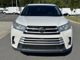 Used 2017 Toyota Highlander LE image 4