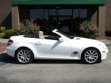 Used 2005 Mercedes-Benz SLK 350 image 2