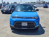 Used 2025 Kia Soul S image 2