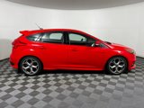 Used 2016 Ford Focus ST w/ Equipment Group 401A image 3