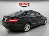 Used 2010 Mercedes-Benz E 350 4MATIC Sedan image 4