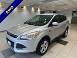 Used 2015 Ford Escape SE image 2