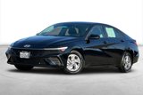 Certified 2025 Hyundai Elantra SE image 2