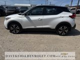 Used 2020 Nissan Kicks SV image 2