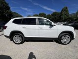 Used 2019 Volkswagen Atlas SE w/ Panoramic Sunroof Package image 3