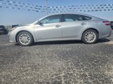 Used 2015 Toyota Avalon Limited image 3