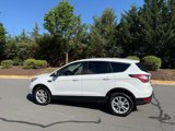 Used 2017 Ford Escape SE image 3