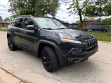 Used 2016 Jeep Cherokee Trailhawk image 3