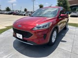 Used 2020 Ford Escape SE image 3