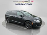 Used 2018 Chrysler Pacifica Limited w/ S Appearance Package image 3