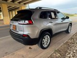Used 2019 Jeep Cherokee Latitude w/ Cold Weather Group image 3