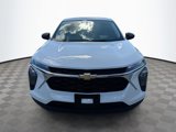 Used 2024 Chevrolet Trax LS image 2