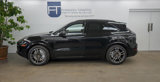 Used 2023 Porsche Cayenne Turbo image 3