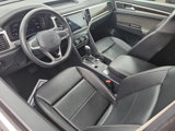 Used 2022 Volkswagen Atlas SE image 3