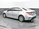 Used 2023 Toyota Corolla LE image 3
