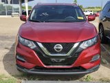Used 2020 Nissan Rogue Sport SV image 2