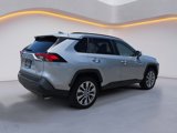 Used 2020 Toyota RAV4 XLE Premium image 4