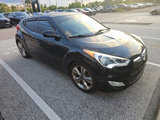 Used 2017 Hyundai Veloster Value Edition image 2