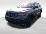 Used 2018 Jeep Grand Cherokee Altitude image 3