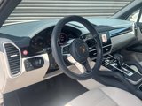 Used 2022 Porsche Cayenne image 4