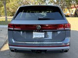 New 2025 Volkswagen Atlas Peak Edition SE image 4