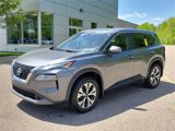 Used 2022 Nissan Rogue SV image 2