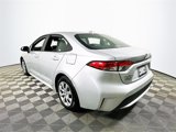 Used 2021 Toyota Corolla LE image 5