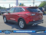 Certified 2020 Ford Escape SE image 4