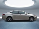Used 2017 Lexus ES 350 image 2