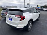 Used 2024 GMC Terrain SLT w/ Infotainment Package II image 4
