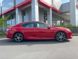 Used 2019 Toyota Camry SE image 2