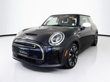 Certified 2024 MINI Cooper SE image 3